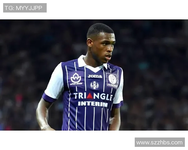 哈利简尼足球明星的传奇之路与荣耀时刻揭秘